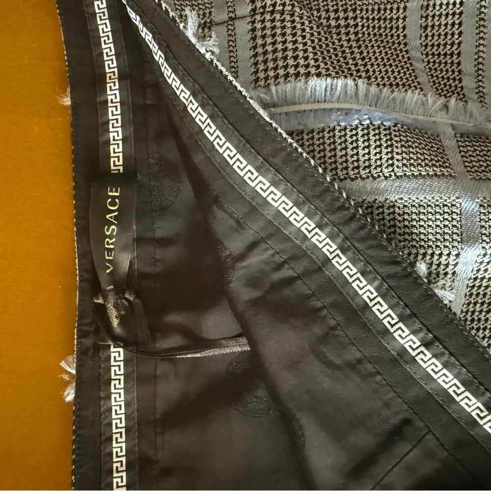 Versace RARE Houndstooth Mini Skirt - Picture 4 of 6